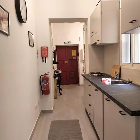 Townhouse 7 בית נופש Dingli