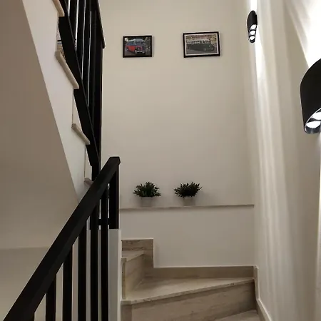 Townhouse 7 Nyaraló Dingli